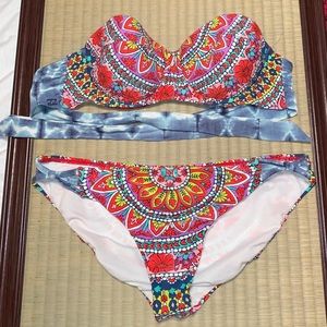 Strapless Billabong Patterned Bikini